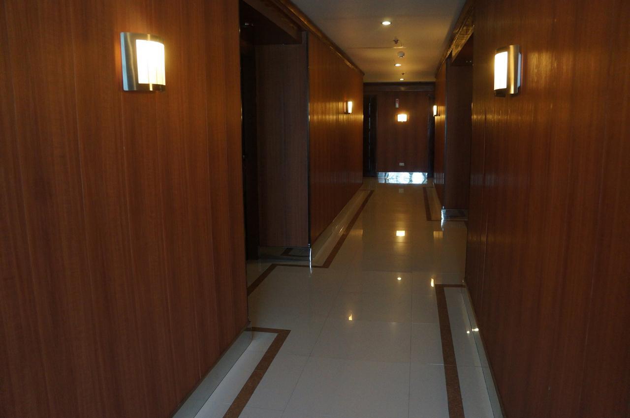 Blueberry Tourist Hotel Davao City Esterno foto